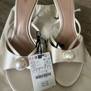 Zara Women's White Heeled Sandals with Pearl Detail